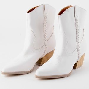 Dolce vita boots